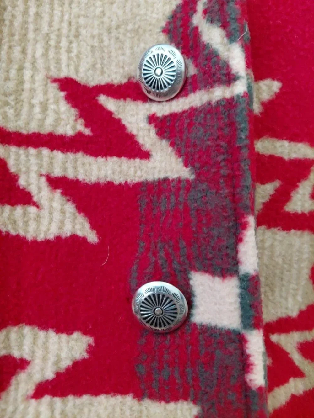 Orvis Vest Womens Southwest Aztec Western Concho Buttons Large Red Green Beige